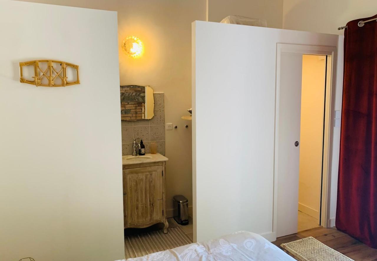Noé A La De Chambre De Lau מראה חיצוני תמונה